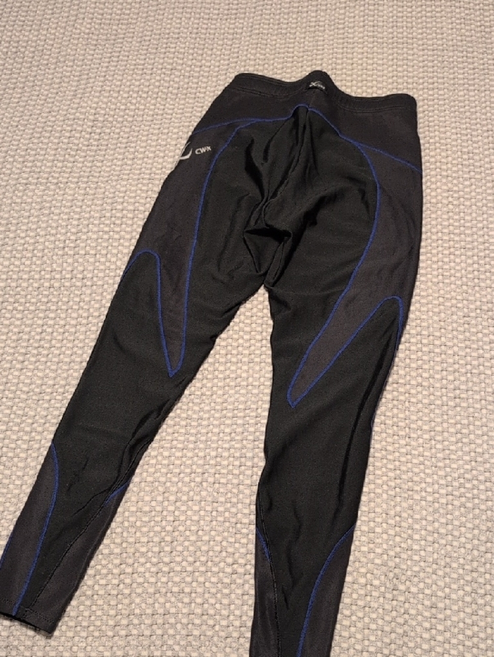 CW-X Black Compression Leggings with Blue Stitching - Picture 7 of 7